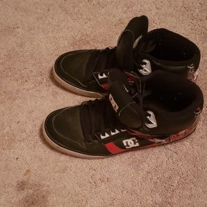 DC high tops
